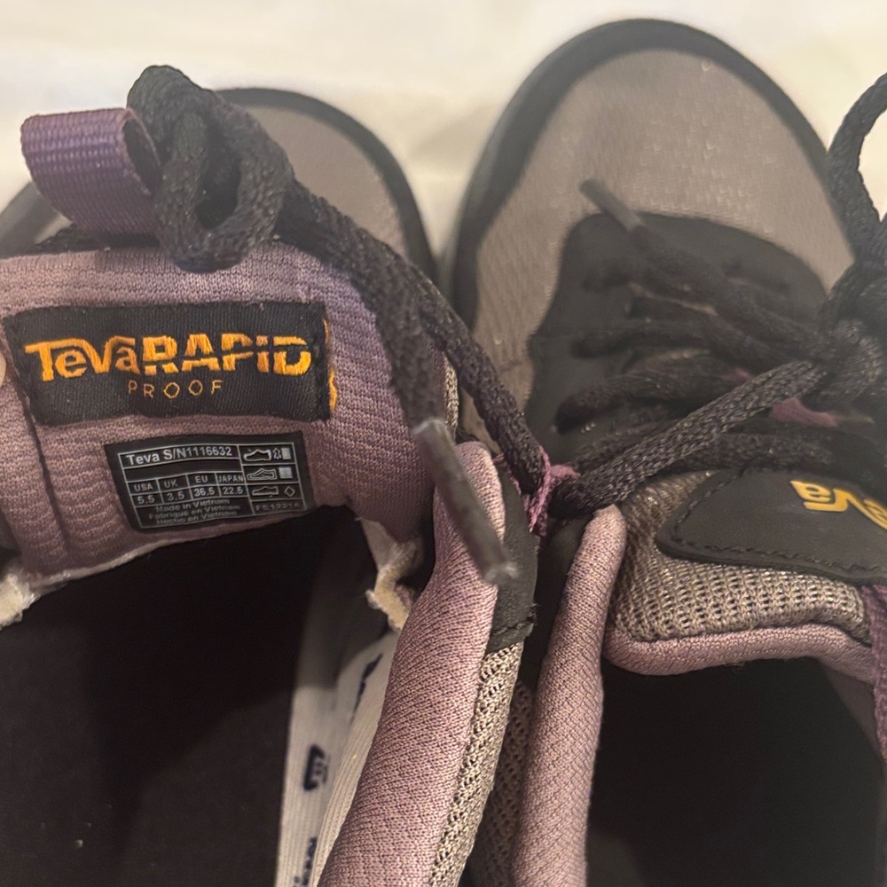 Teva Women's Black and Gray Athletic Shoes - Picture 6 of 7